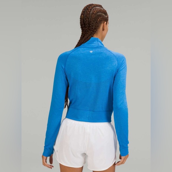 Lululemon Breathable Textured Knit Training Jacket in Poolside / Aero Blue - Picture 7 of 10